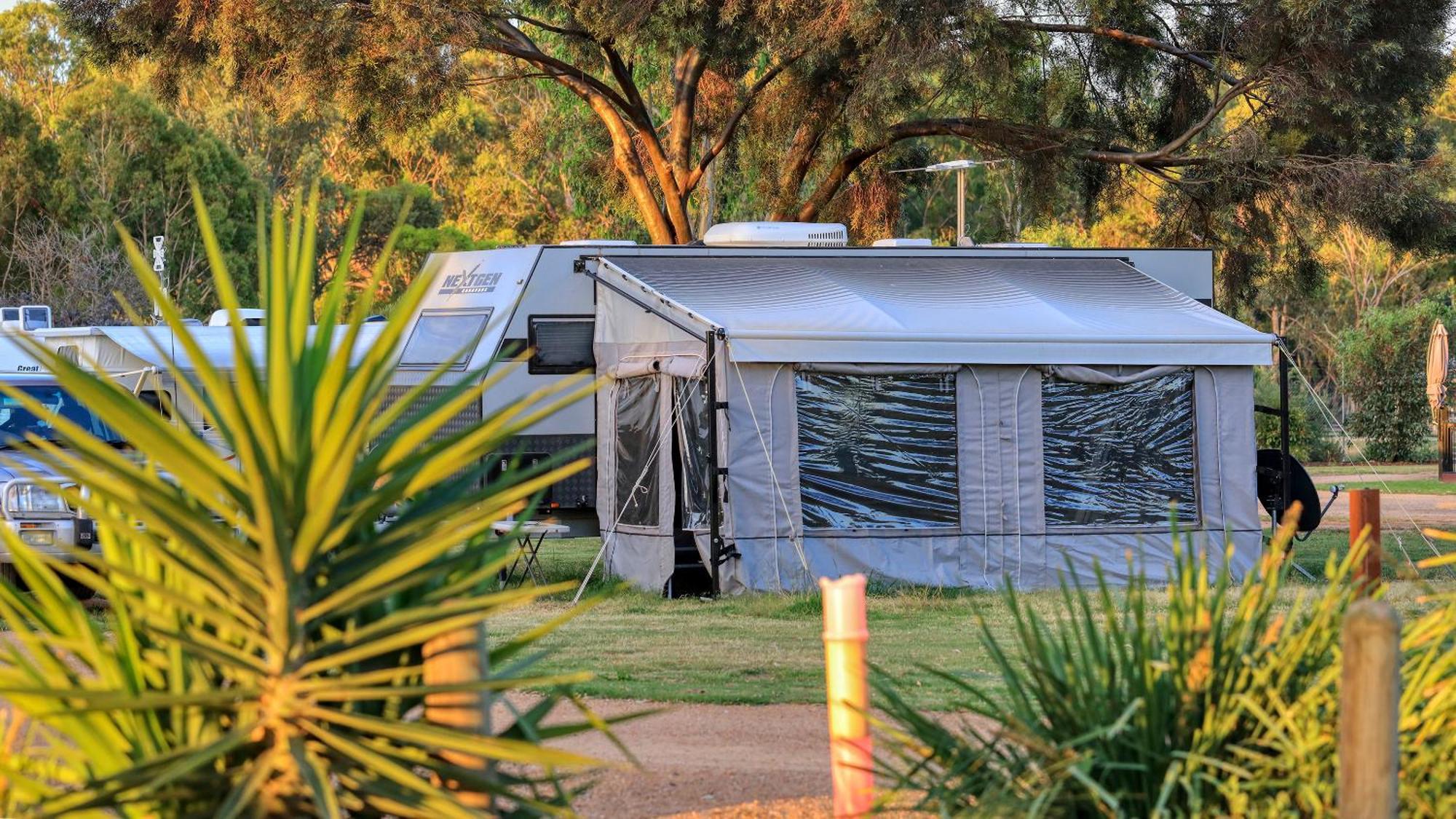 Yarrawonga Riverlands Tourist Park Eksteriør billede